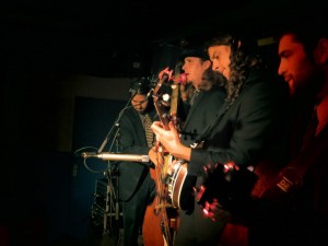 The Henhouse Prowlers featuring Ben Wright and his Deering Terry Baucom Banjo